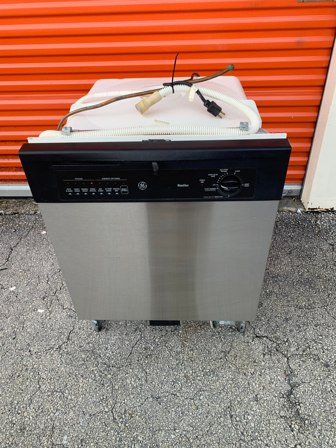 GE Stainless Steel Dishwasher GE Stainless Steel Dishwasher